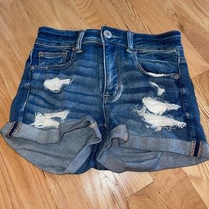 AMERICAN EAGLE DARK WASH RIPPED JEANS SHORTS